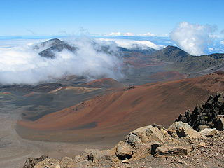 [Haleakala crater.jpg]