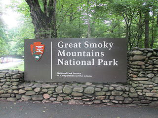 [Cherokee, NC entrance sign to Great Smoky Mtn. Nat. Park IMG 4905.JPG]